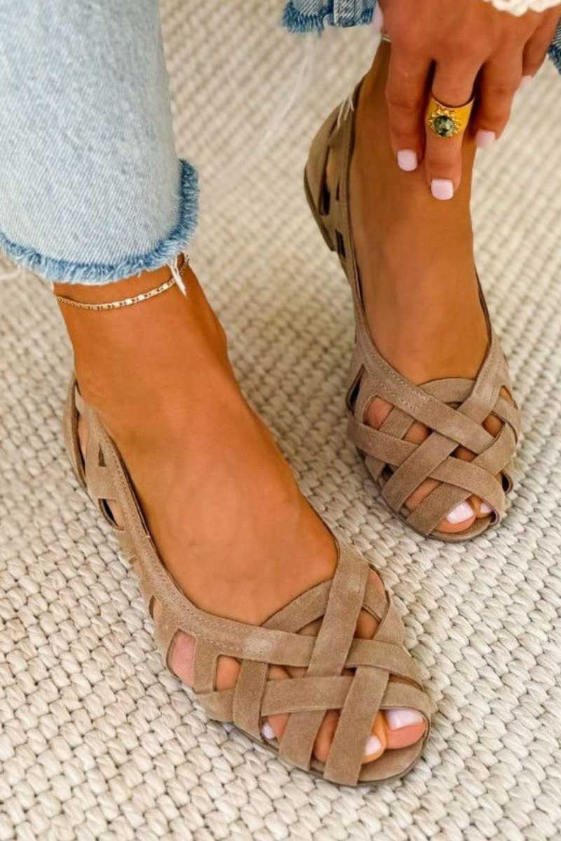 Zapatos planos de puntera abierta