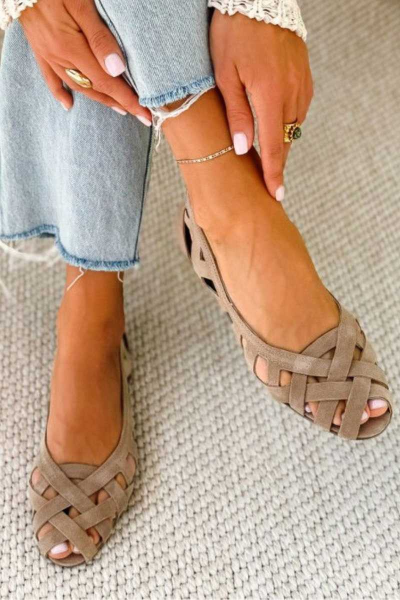 Zapatos planos de puntera abierta
