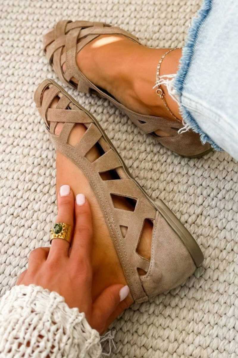 Zapatos planos de puntera abierta