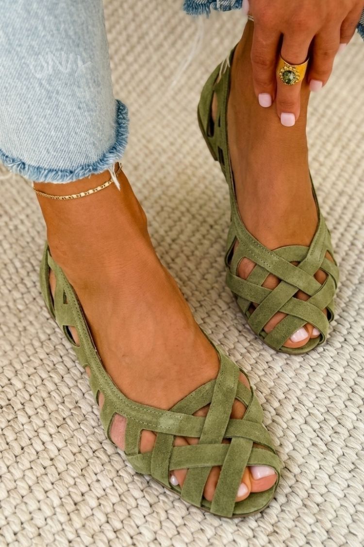Zapatos planos de puntera abierta