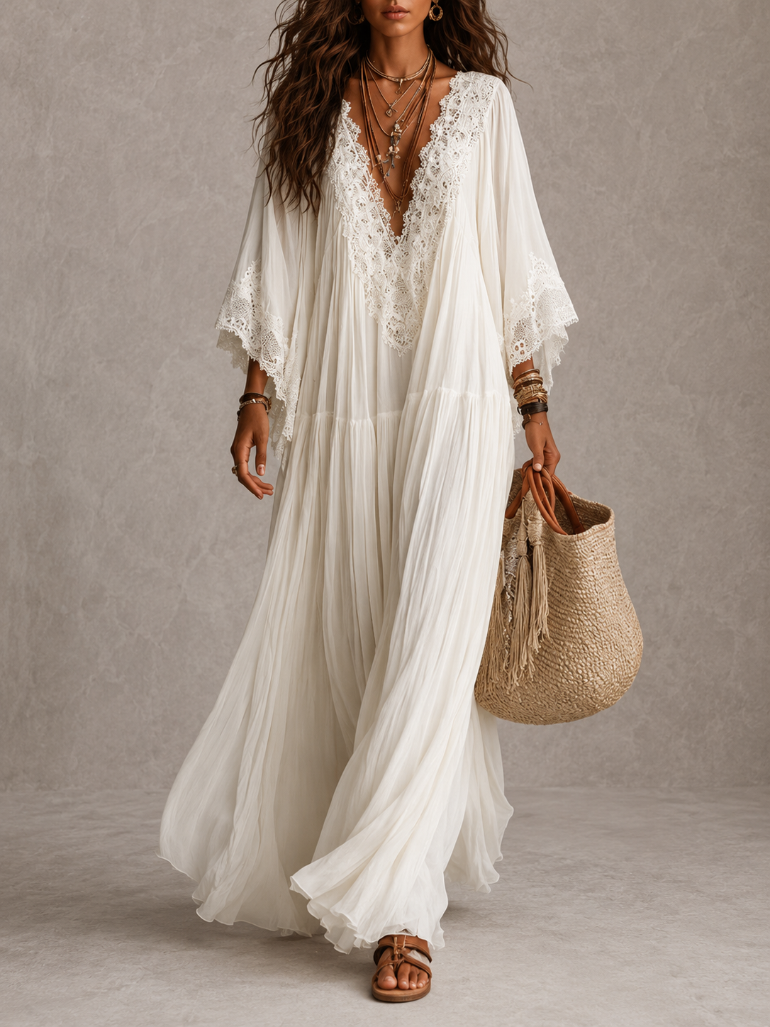 Vestido maxi con mangas anchas y encaje