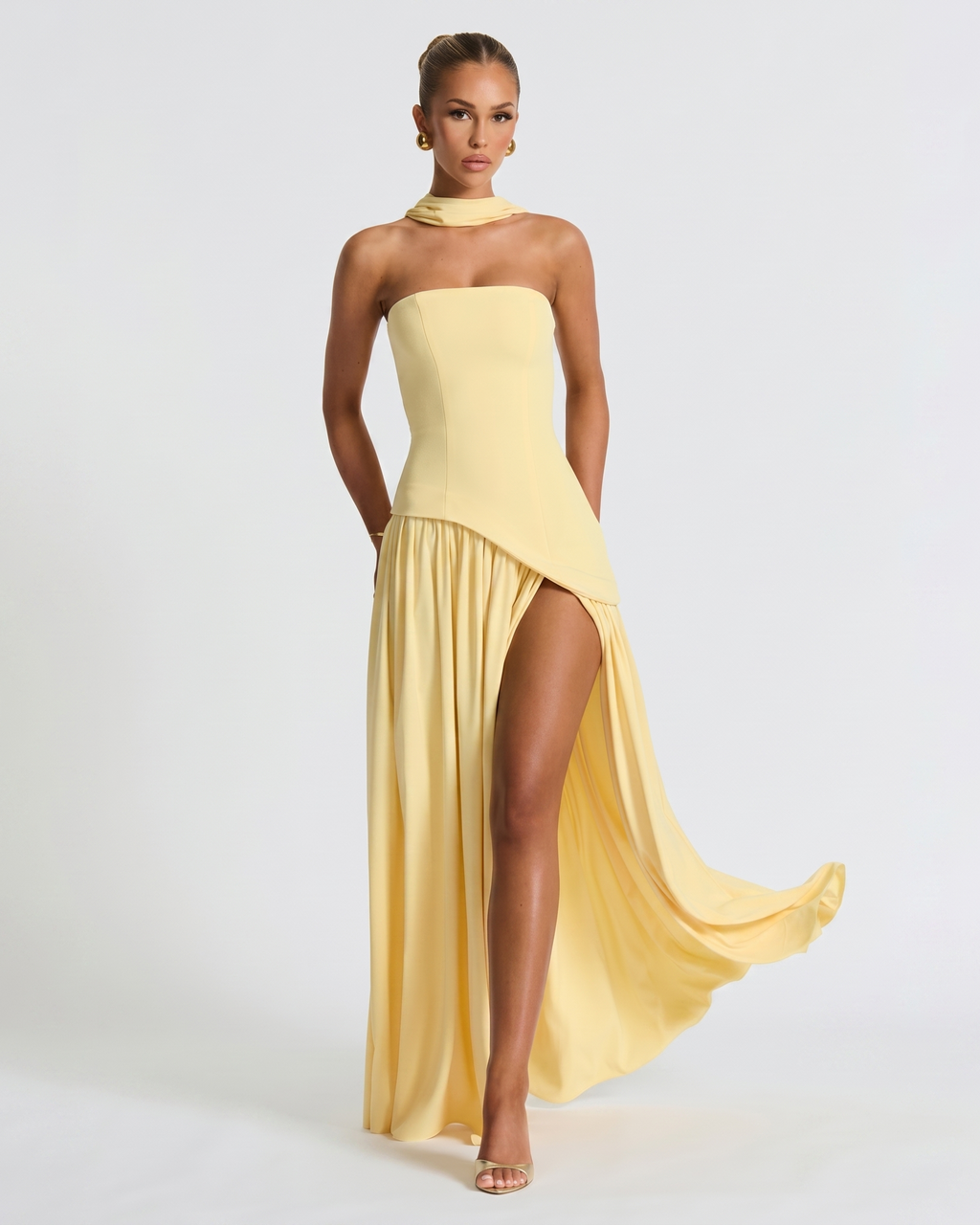 Vestido maxi palabra de honor con abertura