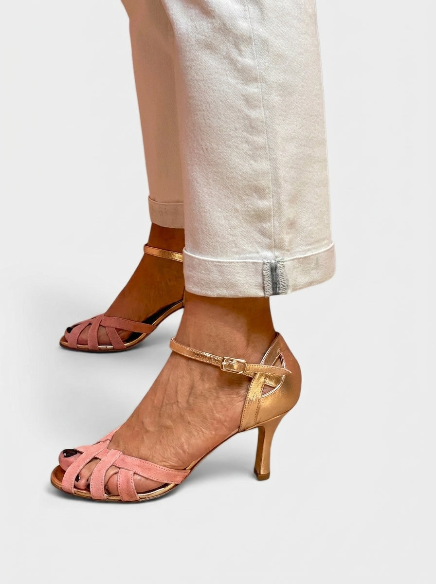 Sandalias de tacón con tiras trenzadas