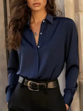 Blusa camisera de manga larga con botones