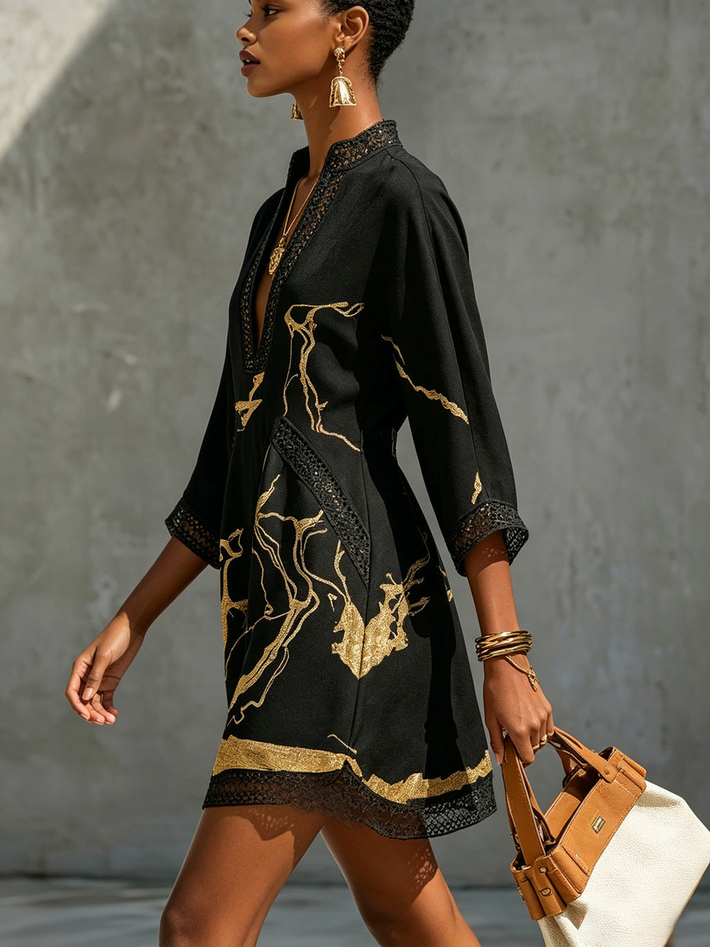 Vestido corto de encaje Nefertiti