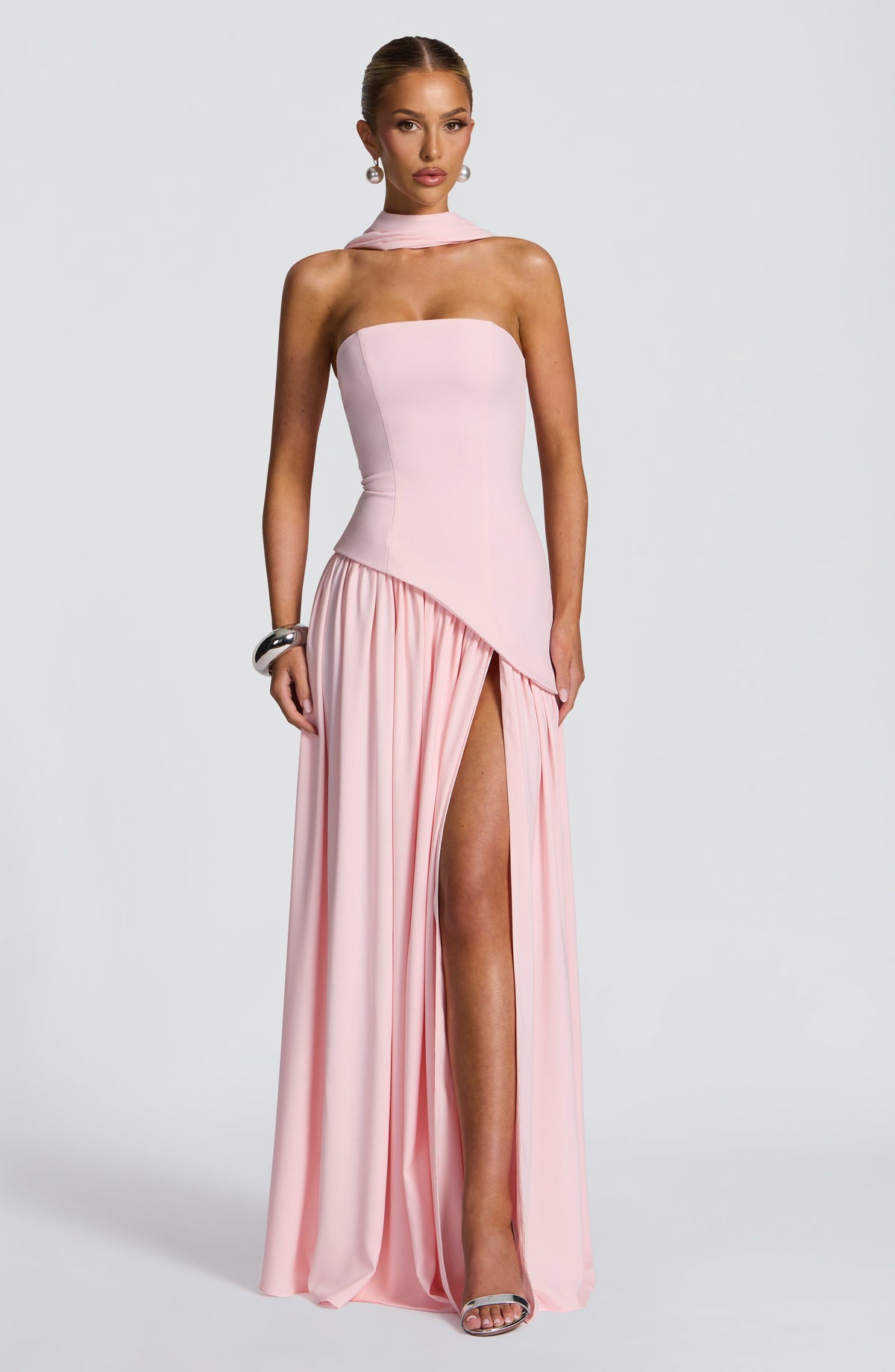 Vestido maxi palabra de honor con abertura