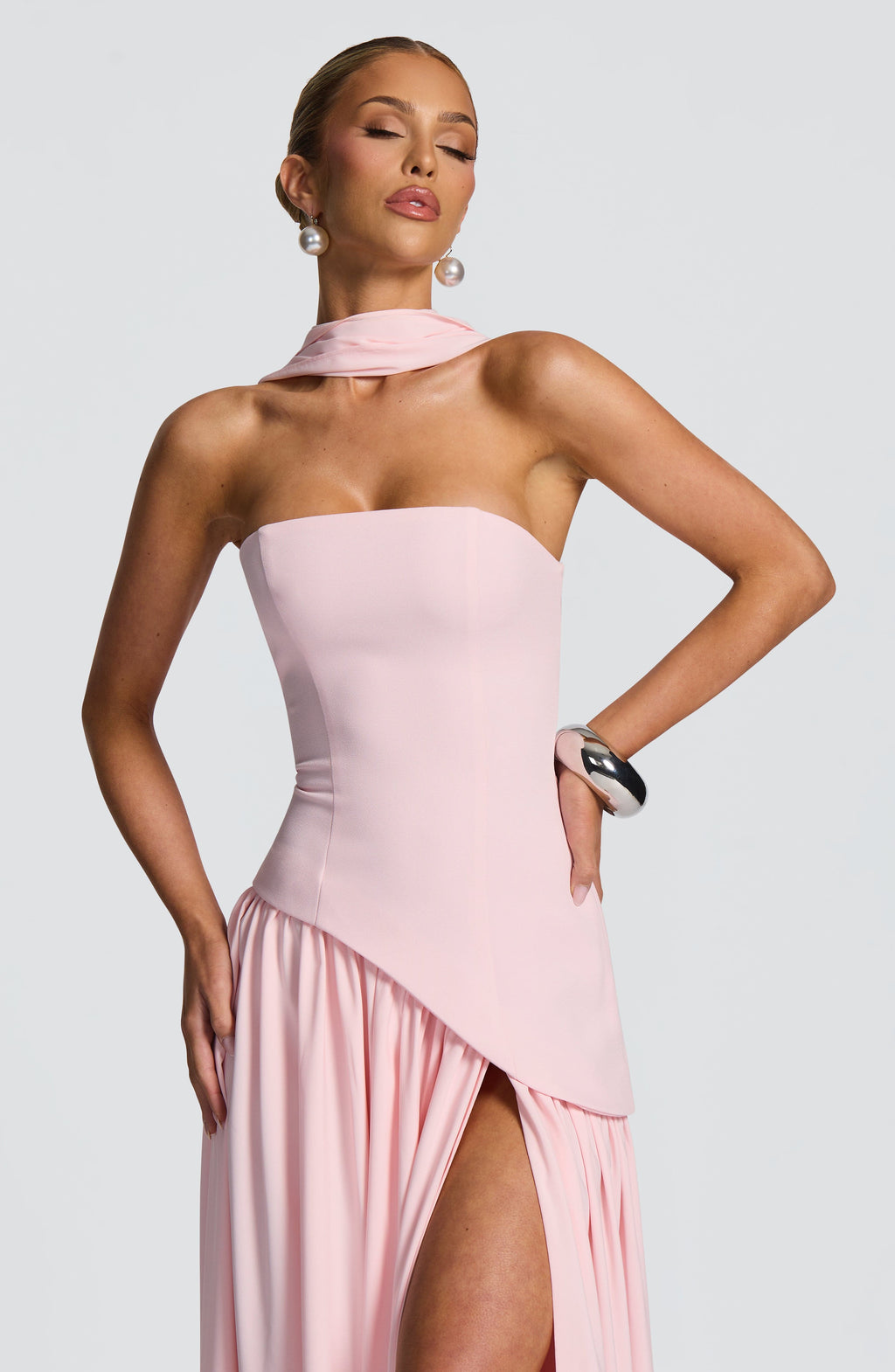 Vestido maxi palabra de honor con abertura