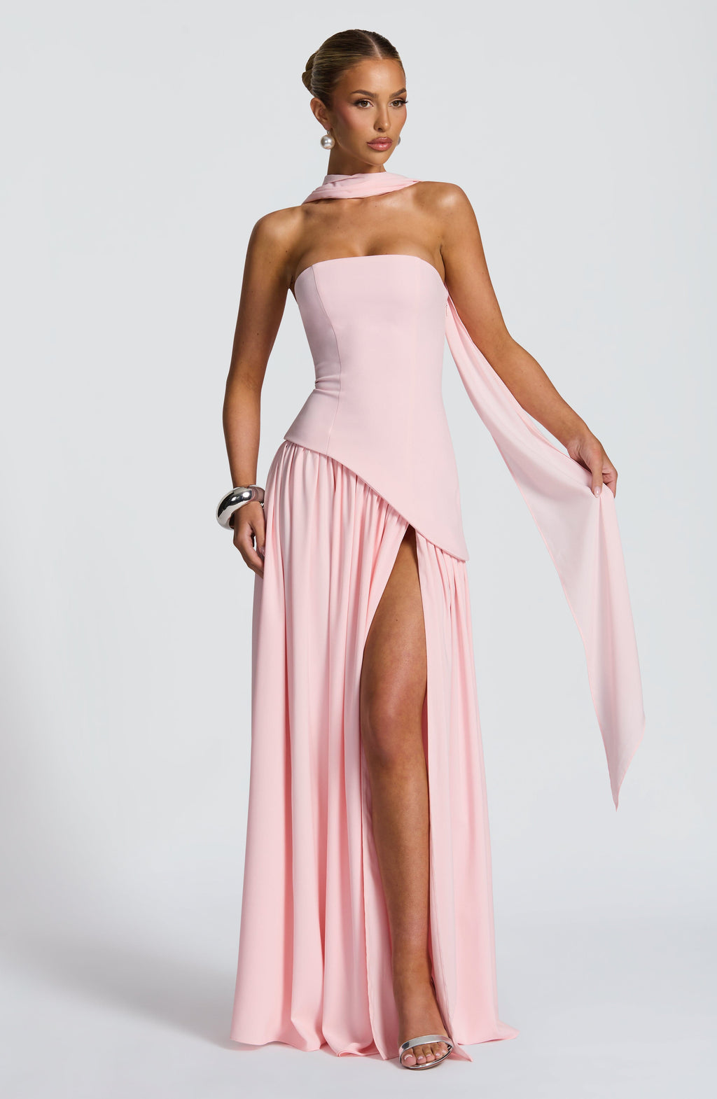 Vestido maxi palabra de honor con abertura