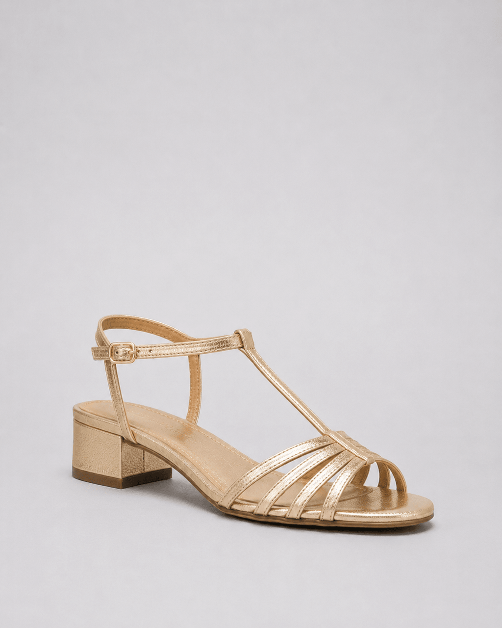 Sandalias de tacón bajo con tira en T